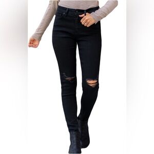 KanCan skinny mid rise Black Distressed‎ Jeans. Women size 9/28
